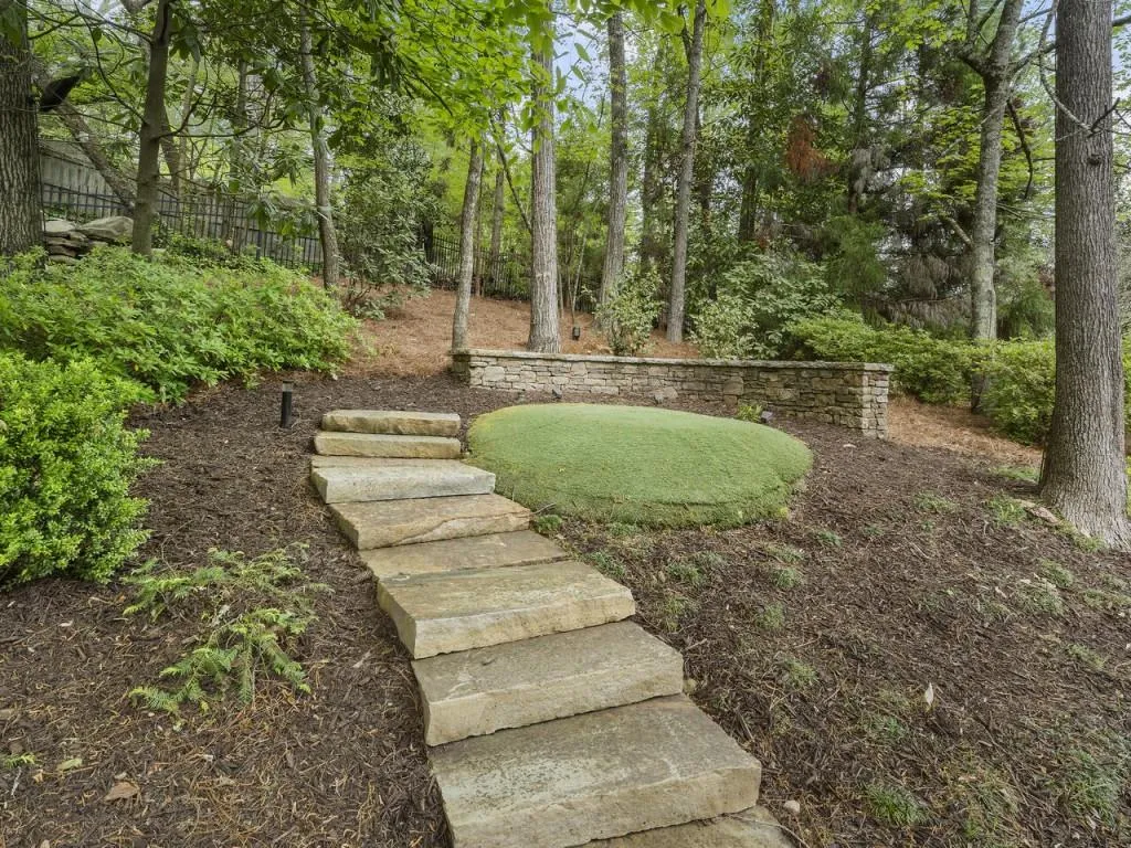 131 Burdette Road, Sandy Springs, Georgia 30327, 7 Bedrooms Bedrooms, ,8 BathroomsBathrooms,Residential,Sold,131 Burdette Road,7372982
