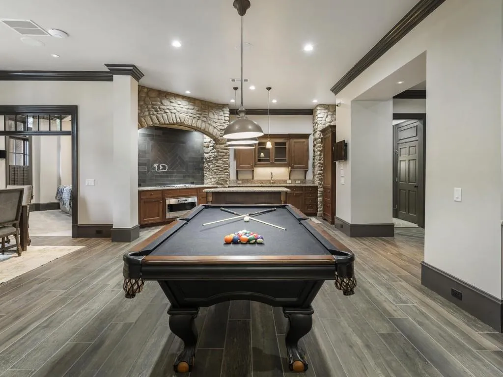 131 Burdette Road, Sandy Springs, Georgia 30327, 7 Bedrooms Bedrooms, ,8 BathroomsBathrooms,Residential,Sold,131 Burdette Road,7372982