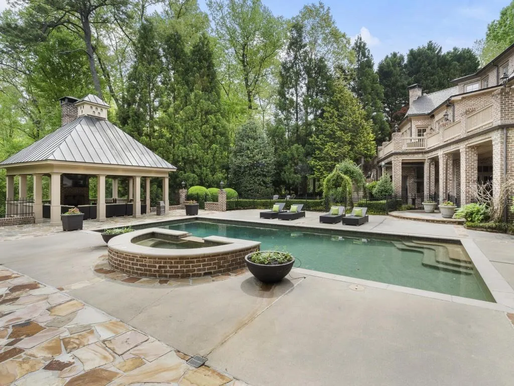 131 Burdette Road, Sandy Springs, Georgia 30327, 7 Bedrooms Bedrooms, ,8 BathroomsBathrooms,Residential,Sold,131 Burdette Road,7372982