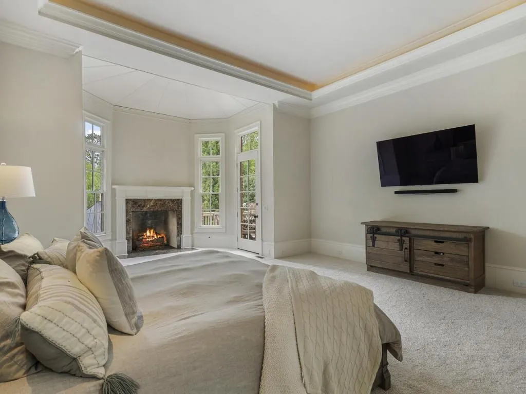 131 Burdette Road, Sandy Springs, Georgia 30327, 7 Bedrooms Bedrooms, ,8 BathroomsBathrooms,Residential,Sold,131 Burdette Road,7372982