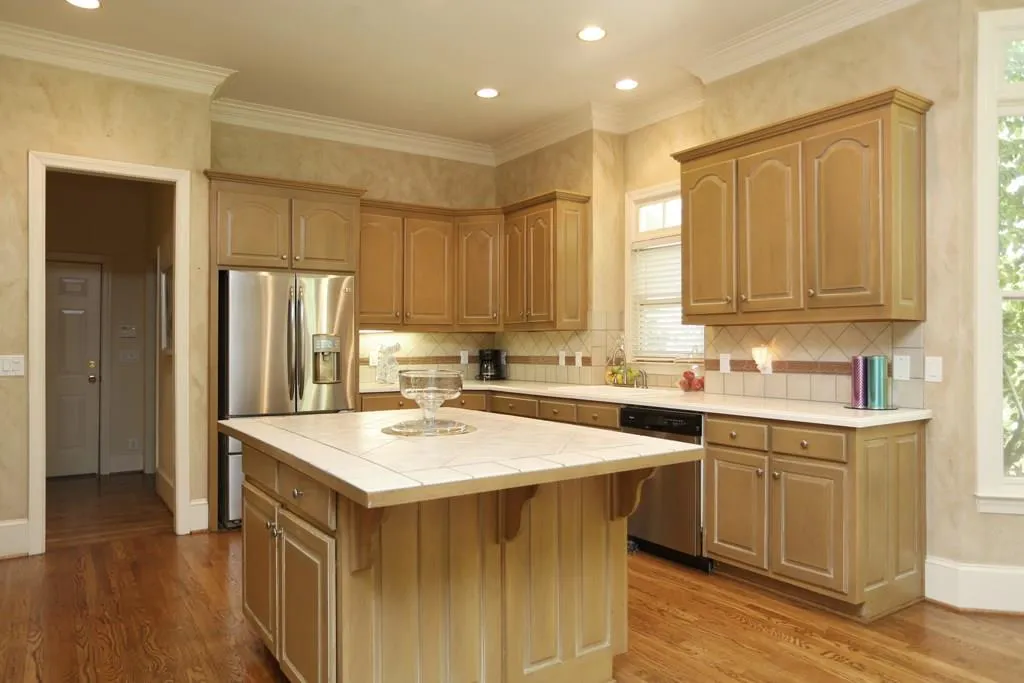 725 Brookwoods Trace, Atlanta, Georgia 30342, 4 Bedrooms Bedrooms, ,4 BathroomsBathrooms,Residential,Sold,725 Brookwoods Trace,5813441
