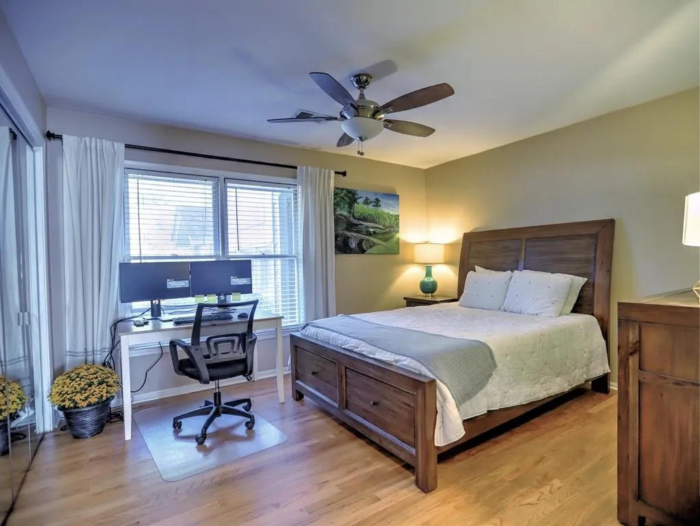 182 Peachtree Hollow Court, Atlanta, Georgia 30328, 2 Bedrooms Bedrooms, ,2 BathroomsBathrooms,Residential,Sold,182 Peachtree Hollow Court,6966492