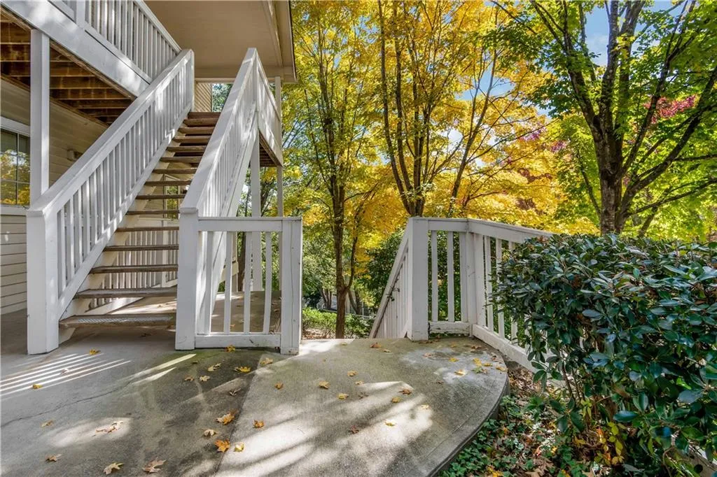 710 Gettysburg Place, Sandy Springs, Georgia 30350, 2 Bedrooms Bedrooms, ,1 BathroomBathrooms,Residential,Sold,710 Gettysburg Place,6095658
