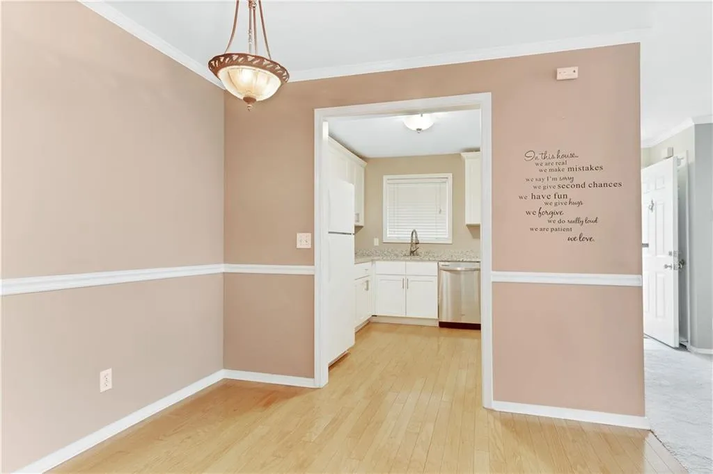 710 Gettysburg Place, Sandy Springs, Georgia 30350, 2 Bedrooms Bedrooms, ,1 BathroomBathrooms,Residential,Sold,710 Gettysburg Place,6095658