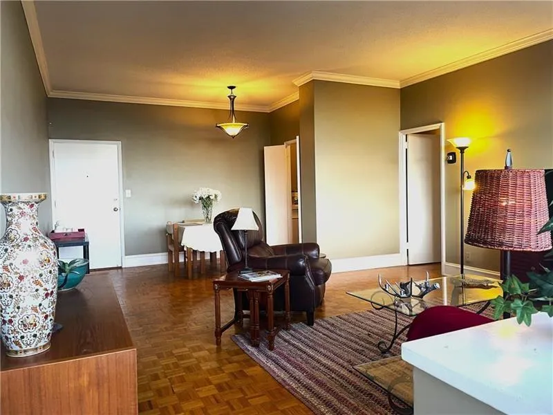 3060 Pharr Court North Nw Unit 609, Atlanta, Georgia 30305, 2 Bedrooms Bedrooms, ,1 BathroomBathrooms,Residential,For Sale,3060 Pharr Court North Nw Unit 609,7382956