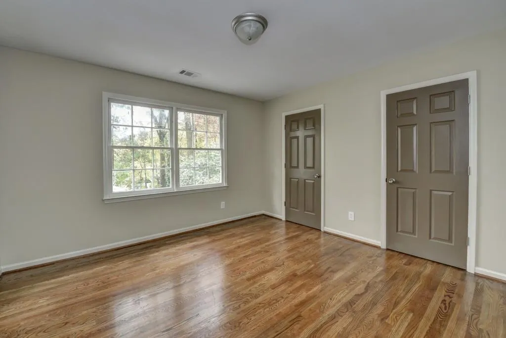 225 Brackenwood Circle, Sandy Springs, Georgia 30328, 5 Bedrooms Bedrooms, ,3 BathroomsBathrooms,Residential,Sold,225 Brackenwood Circle,5615420