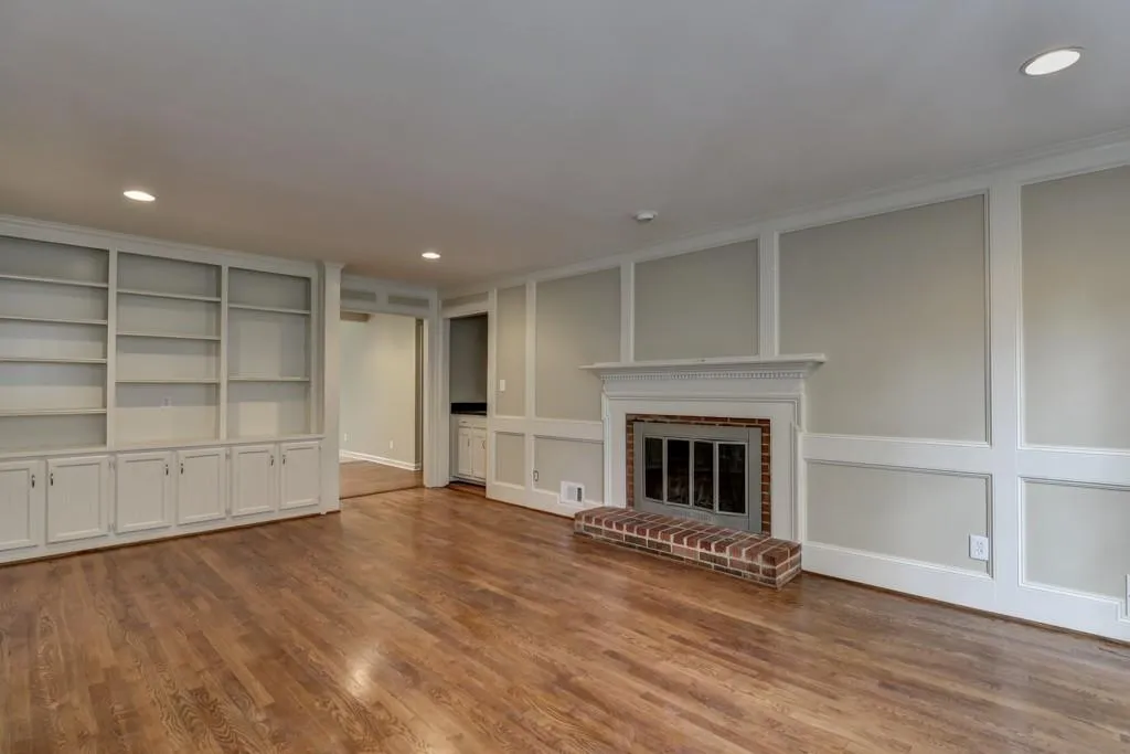 225 Brackenwood Circle, Sandy Springs, Georgia 30328, 5 Bedrooms Bedrooms, ,3 BathroomsBathrooms,Residential,Sold,225 Brackenwood Circle,5615420