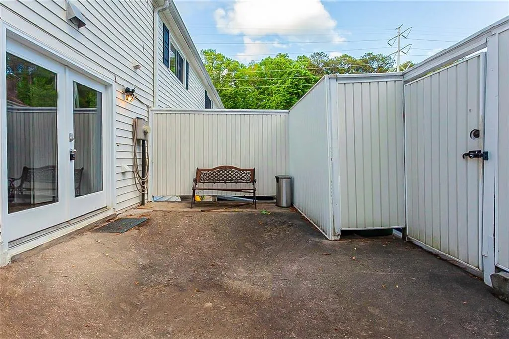 7351 Cardigan Circle, Atlanta, Georgia 30328, 4 Bedrooms Bedrooms, ,3 BathroomsBathrooms,Residential,Sold,7351 Cardigan Circle,6879527