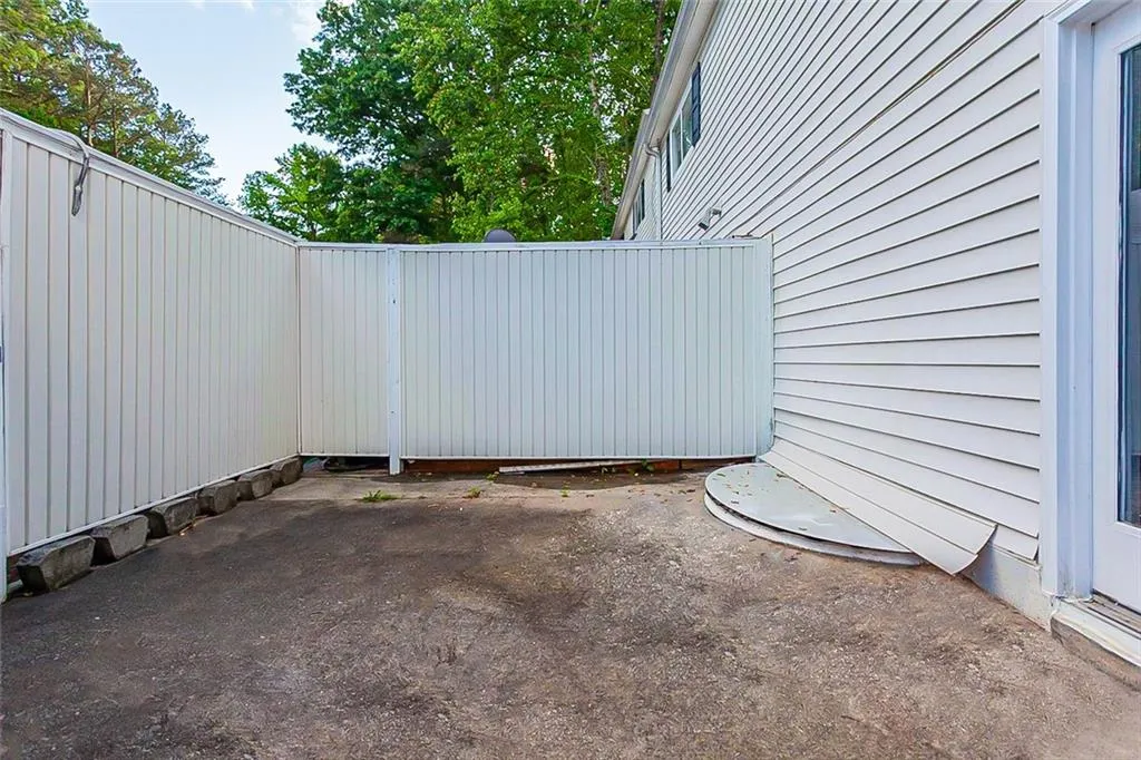 7351 Cardigan Circle, Atlanta, Georgia 30328, 4 Bedrooms Bedrooms, ,3 BathroomsBathrooms,Residential,Sold,7351 Cardigan Circle,6879527