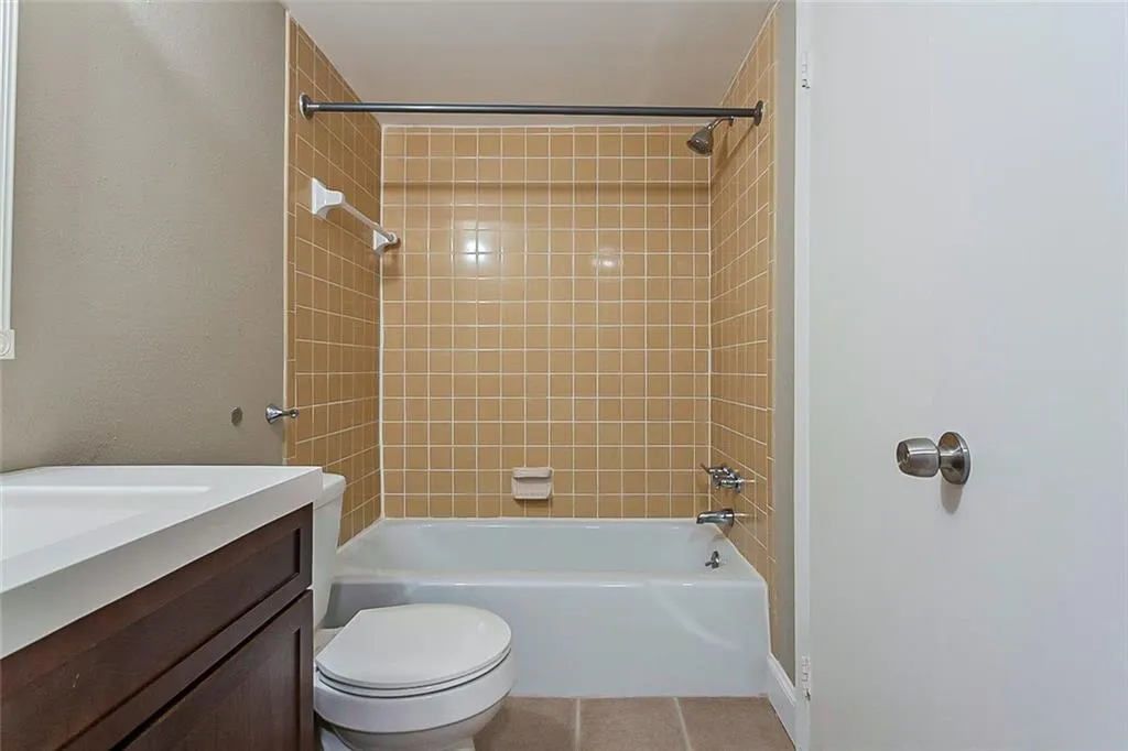 7351 Cardigan Circle, Atlanta, Georgia 30328, 4 Bedrooms Bedrooms, ,3 BathroomsBathrooms,Residential,Sold,7351 Cardigan Circle,6879527