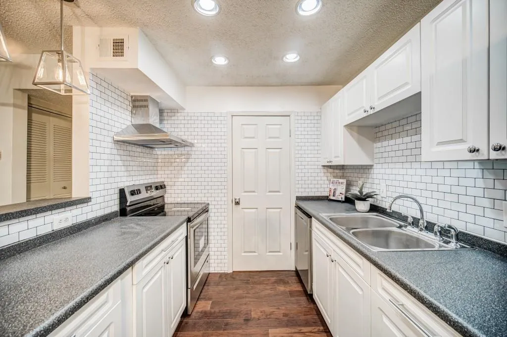 5002 Wingate Way, Atlanta, Georgia 30350, 2 Bedrooms Bedrooms, ,2 BathroomsBathrooms,Residential,Sold,5002 Wingate Way,6948284