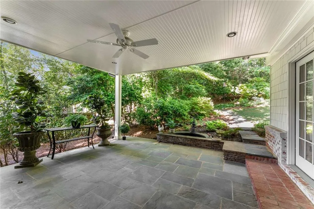2517 Birchwood Drive Ne, Atlanta, Georgia 30305, 3 Bedrooms Bedrooms, ,4 BathroomsBathrooms,Residential,For Sale,2517 Birchwood Drive Ne,7578653