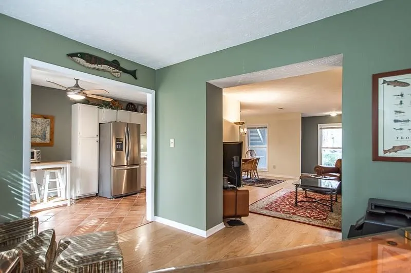 8740 Roswell Road Unit 7a, Sandy Springs, Georgia 30350, 2 Bedrooms Bedrooms, ,2 BathroomsBathrooms,Residential,Sold,8740 Roswell Road Unit 7a,5793897