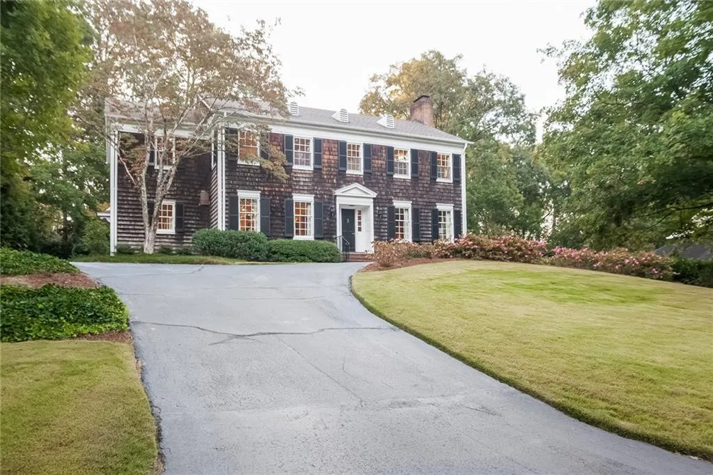 3401 Pinestream Road Nw, Atlanta, Georgia 30327, 4 Bedrooms Bedrooms, ,2 BathroomsBathrooms,Residential,Sold,3401 Pinestream Road Nw,5814644