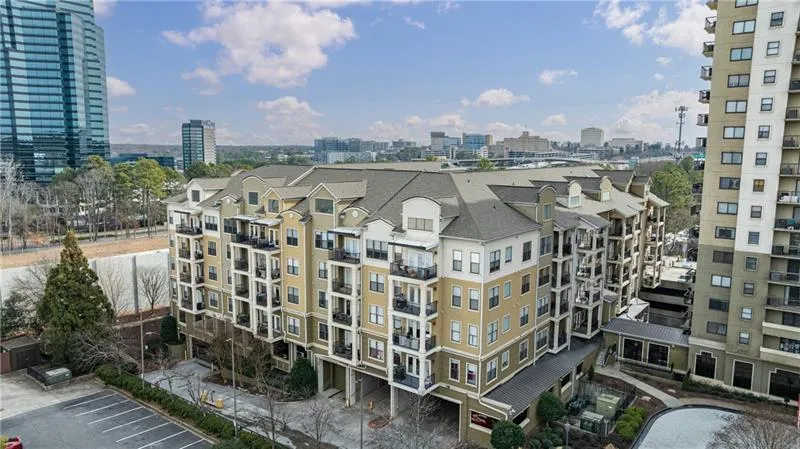 799 Hammond Drive Unit 423, Atlanta, Georgia 30328, 2 Bedrooms Bedrooms, ,2 BathroomsBathrooms,Residential,For Sale,799 Hammond Drive Unit 423,7762590
