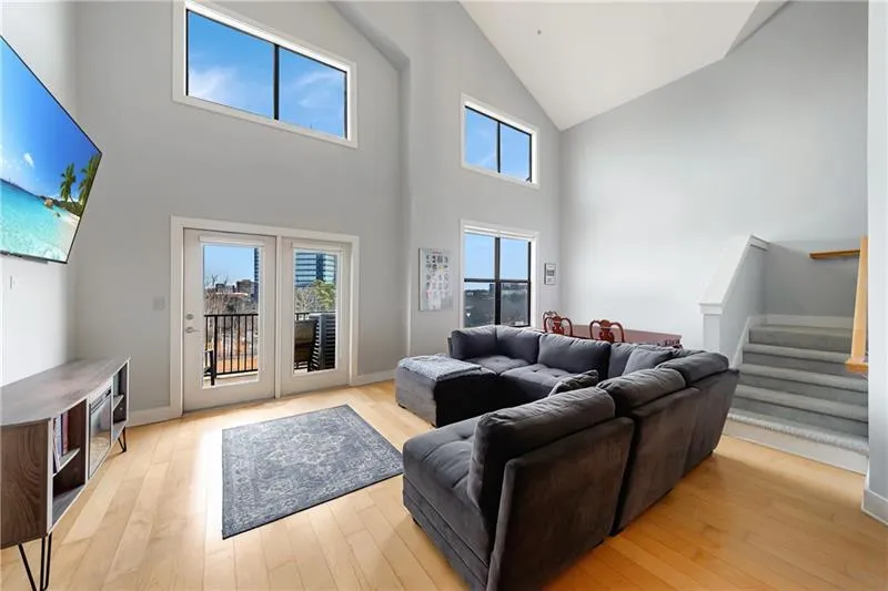 799 Hammond Drive Unit 423, Atlanta, Georgia 30328, 2 Bedrooms Bedrooms, ,2 BathroomsBathrooms,Residential,For Sale,799 Hammond Drive Unit 423,7762590
