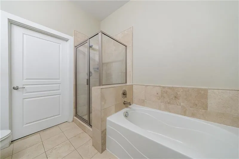 799 Hammond Drive Unit 423, Atlanta, Georgia 30328, 2 Bedrooms Bedrooms, ,2 BathroomsBathrooms,Residential,For Sale,799 Hammond Drive Unit 423,7762590