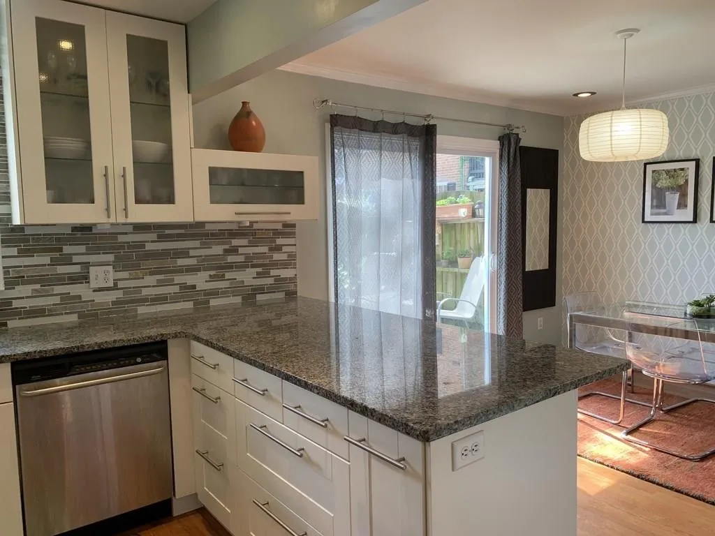 6520 Roswell Road Unit 46, Sandy Springs, Georgia 30328, 2 Bedrooms Bedrooms, ,1 BathroomBathrooms,Residential,Sold,6520 Roswell Road Unit 46,6088584