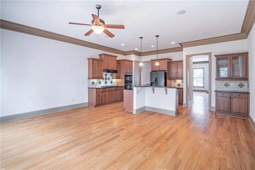 985 Pearl Point, Atlanta, Georgia 30328, 3 Bedrooms Bedrooms, ,3 BathroomsBathrooms,Residential,Sold,985 Pearl Point,7464038