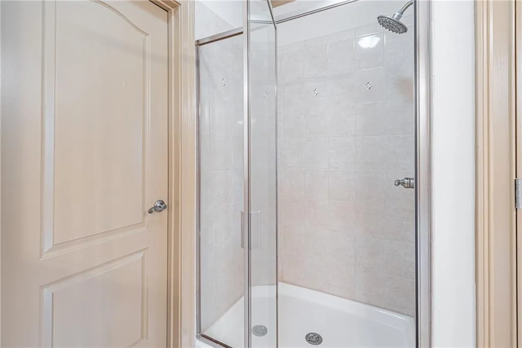 985 Pearl Point, Atlanta, Georgia 30328, 3 Bedrooms Bedrooms, ,3 BathroomsBathrooms,Residential,Sold,985 Pearl Point,7464038