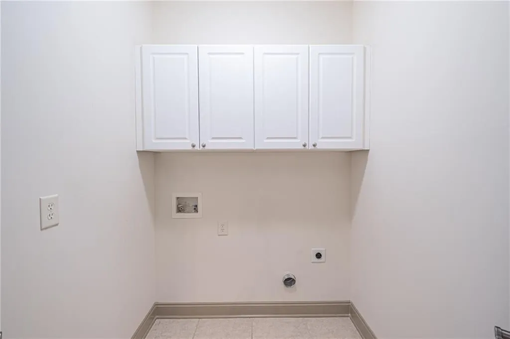 985 Pearl Point, Atlanta, Georgia 30328, 3 Bedrooms Bedrooms, ,3 BathroomsBathrooms,Residential,Sold,985 Pearl Point,7464038