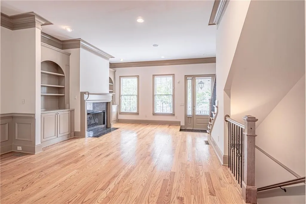 985 Pearl Point, Atlanta, Georgia 30328, 3 Bedrooms Bedrooms, ,3 BathroomsBathrooms,Residential,Sold,985 Pearl Point,7464038
