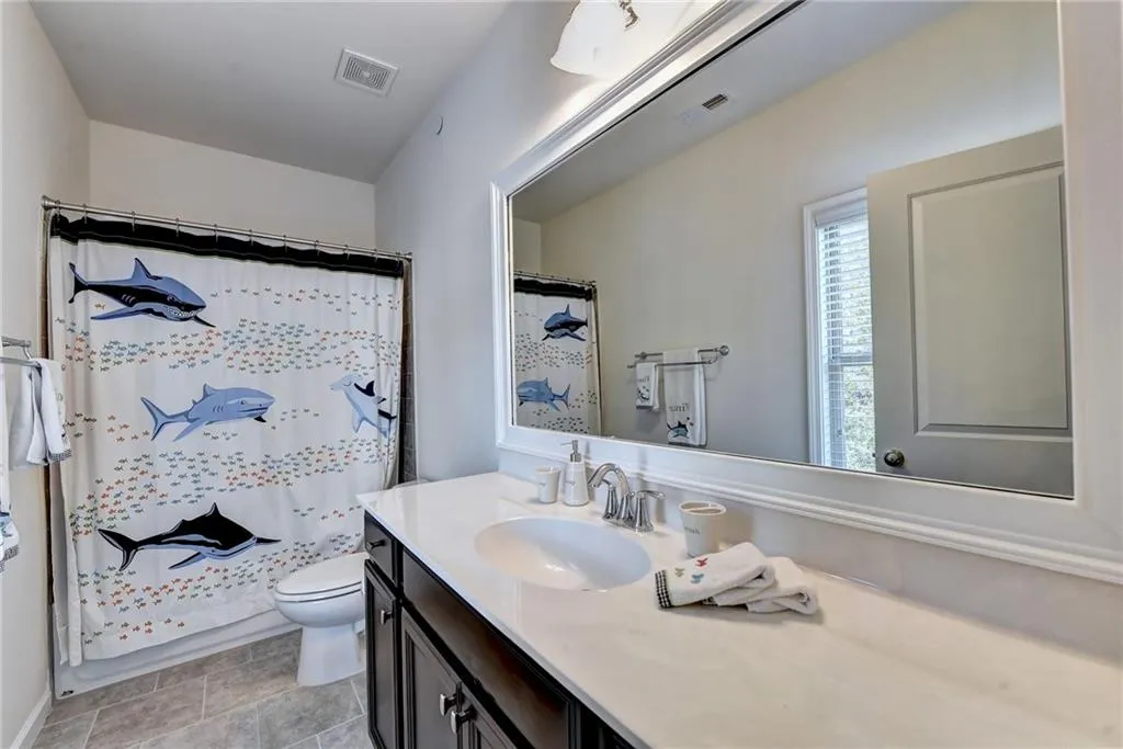 909 Dumaine Trace, Atlanta, Georgia 30328, 3 Bedrooms Bedrooms, ,3 BathroomsBathrooms,Residential,Sold,909 Dumaine Trace,6805509