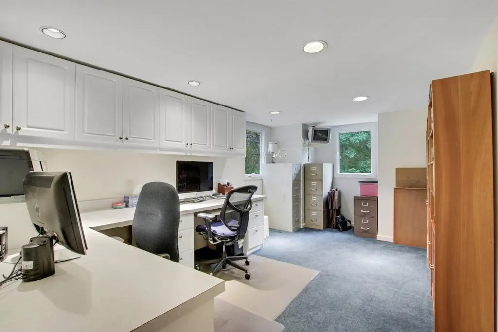 5005 Jett Road Nw, Atlanta, Georgia 30327, 3 Bedrooms Bedrooms, ,4 BathroomsBathrooms,Residential,Sold,5005 Jett Road Nw,6731425