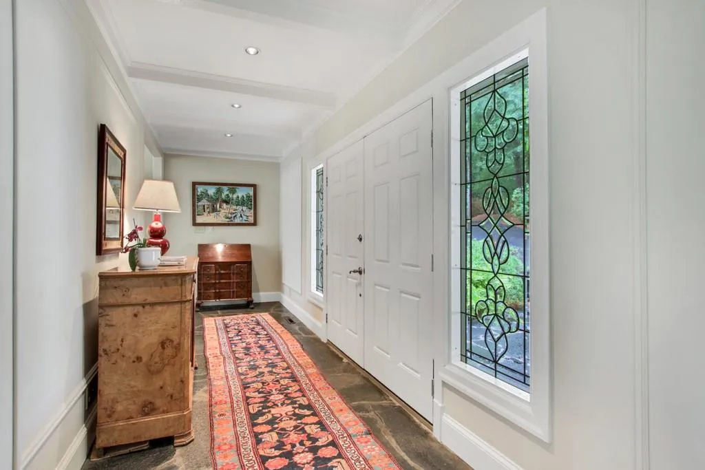 5005 Jett Road Nw, Atlanta, Georgia 30327, 3 Bedrooms Bedrooms, ,4 BathroomsBathrooms,Residential,Sold,5005 Jett Road Nw,6731425