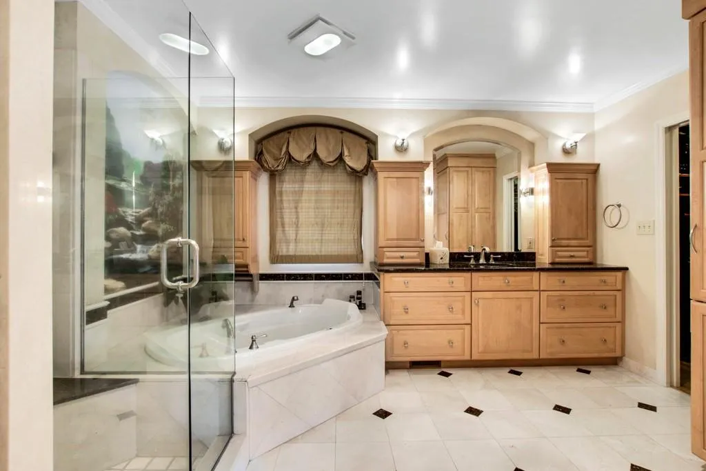 5005 Jett Road Nw, Atlanta, Georgia 30327, 3 Bedrooms Bedrooms, ,4 BathroomsBathrooms,Residential,Sold,5005 Jett Road Nw,6731425