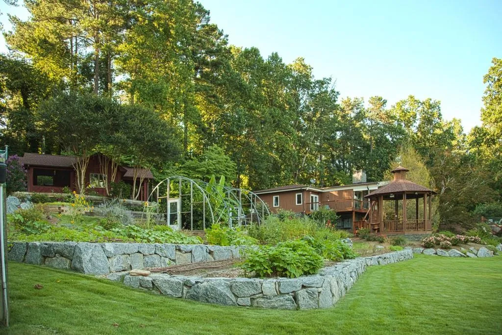 5005 Jett Road Nw, Atlanta, Georgia 30327, 3 Bedrooms Bedrooms, ,4 BathroomsBathrooms,Residential,Sold,5005 Jett Road Nw,6731425