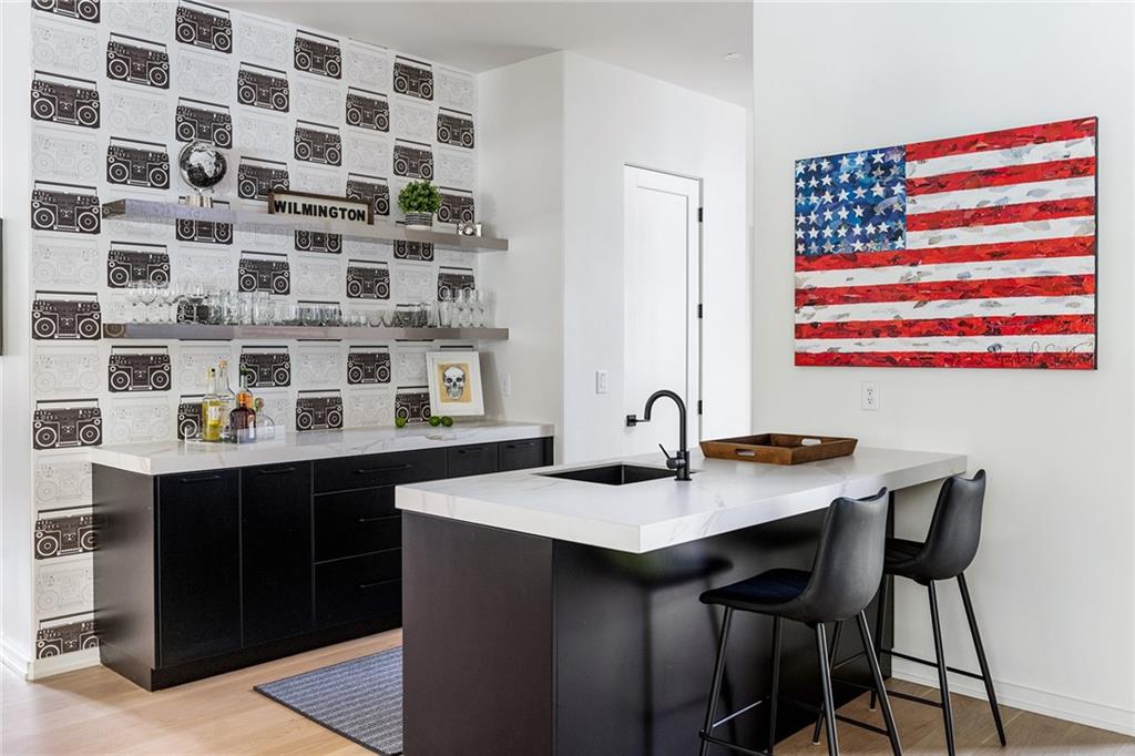 5475 Mt Vernon Pkwy, Sandy Springs, Georgia 30327, 5 Bedrooms Bedrooms, ,7 BathroomsBathrooms,Residential,Sold,5475 Mt Vernon Pkwy,7307267