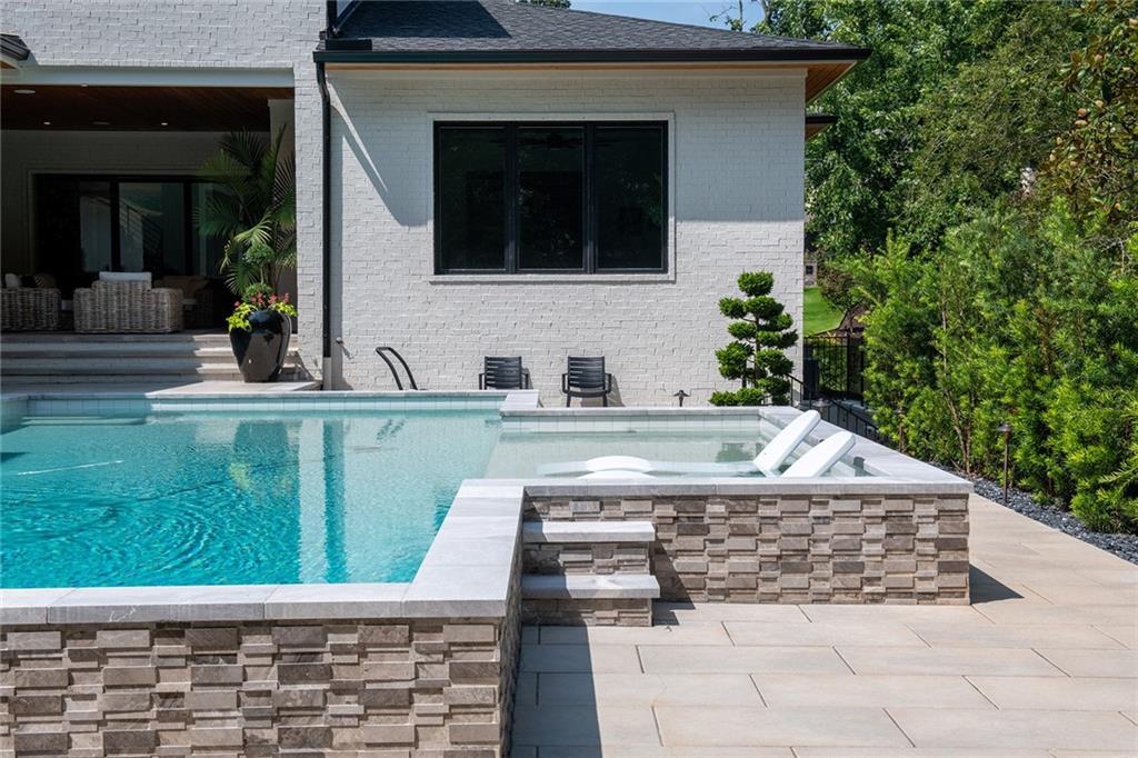 5475 Mt Vernon Pkwy, Sandy Springs, Georgia 30327, 5 Bedrooms Bedrooms, ,7 BathroomsBathrooms,Residential,Sold,5475 Mt Vernon Pkwy,7307267