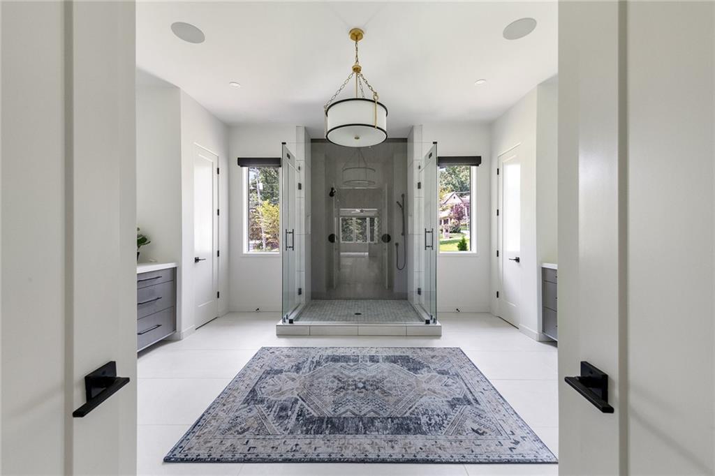 5475 Mt Vernon Pkwy, Sandy Springs, Georgia 30327, 5 Bedrooms Bedrooms, ,7 BathroomsBathrooms,Residential,Sold,5475 Mt Vernon Pkwy,7307267