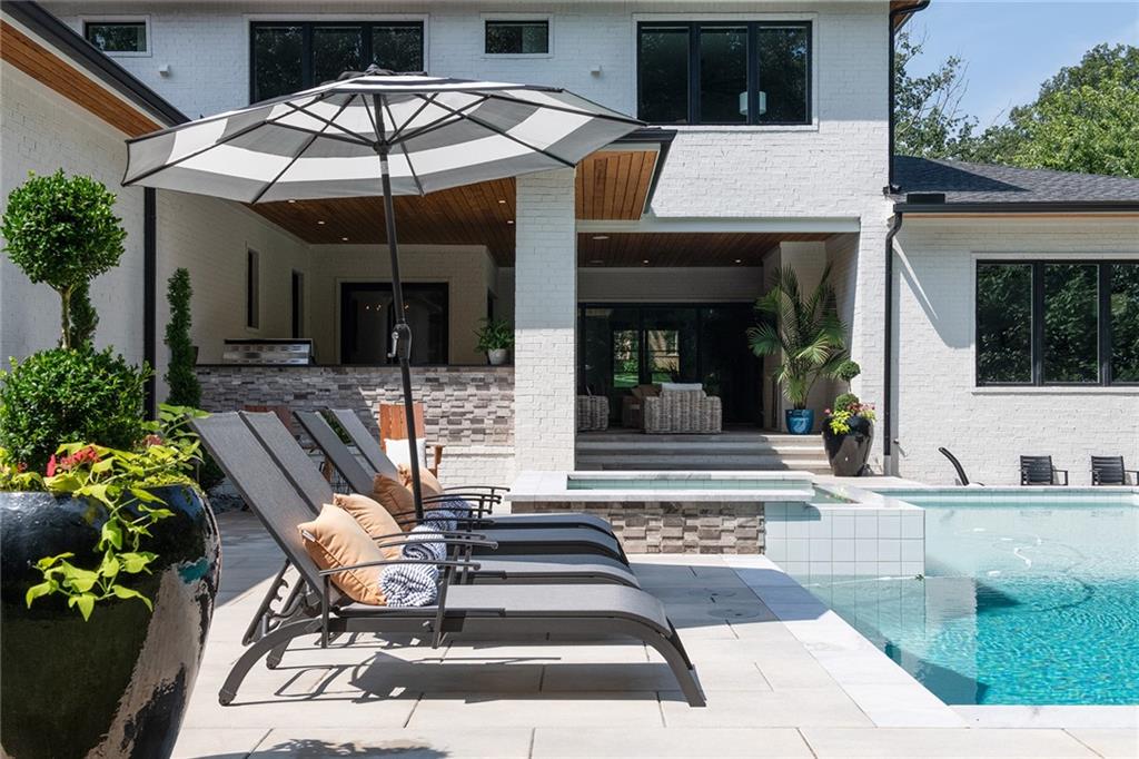 5475 Mt Vernon Pkwy, Sandy Springs, Georgia 30327, 5 Bedrooms Bedrooms, ,7 BathroomsBathrooms,Residential,Sold,5475 Mt Vernon Pkwy,7307267