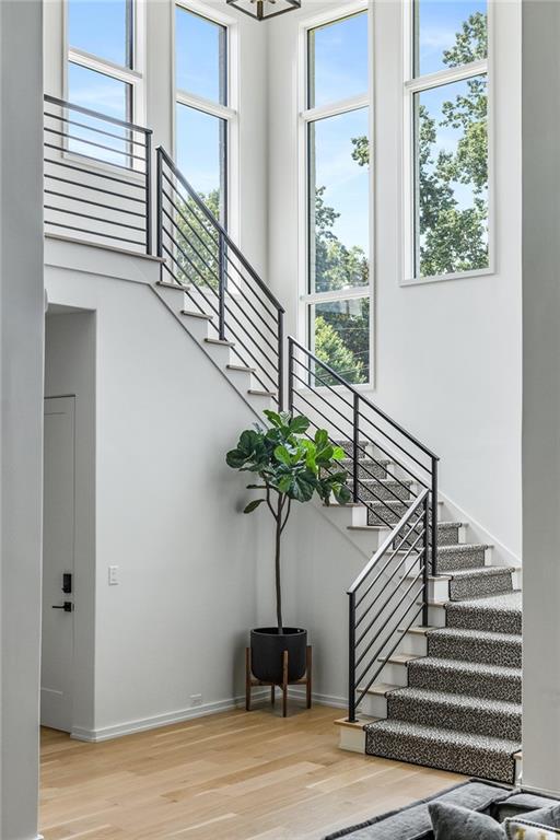 5475 Mt Vernon Pkwy, Sandy Springs, Georgia 30327, 5 Bedrooms Bedrooms, ,7 BathroomsBathrooms,Residential,Sold,5475 Mt Vernon Pkwy,7307267