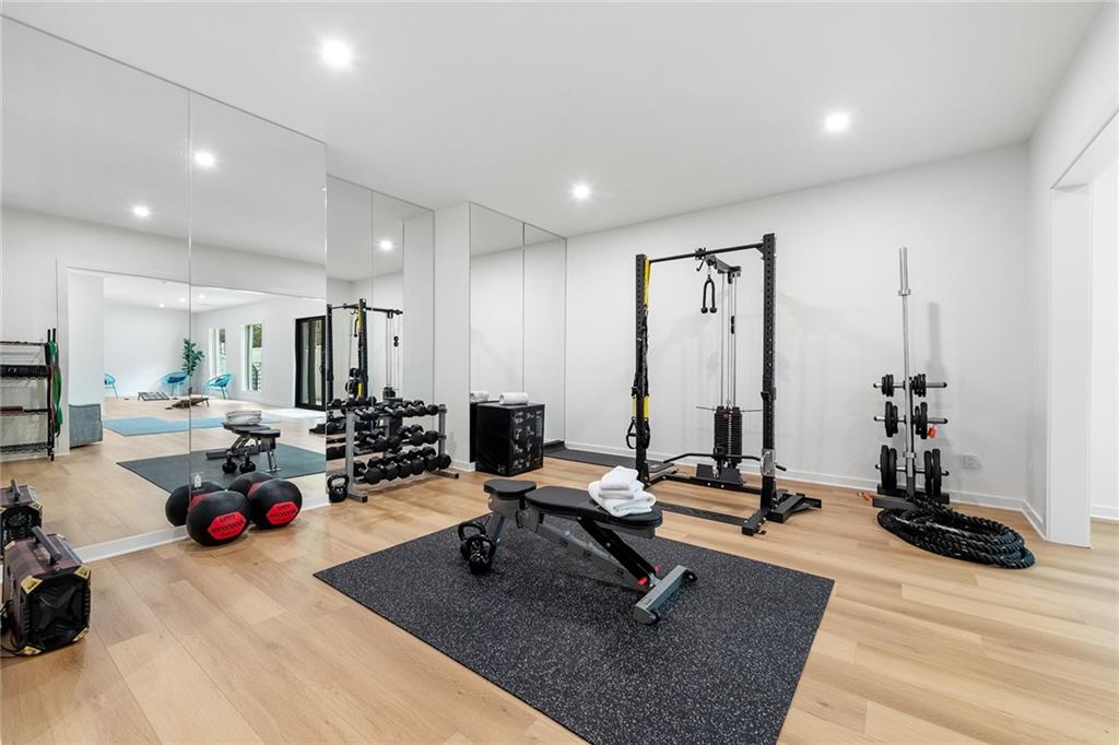 5475 Mt Vernon Pkwy, Sandy Springs, Georgia 30327, 5 Bedrooms Bedrooms, ,7 BathroomsBathrooms,Residential,Sold,5475 Mt Vernon Pkwy,7307267