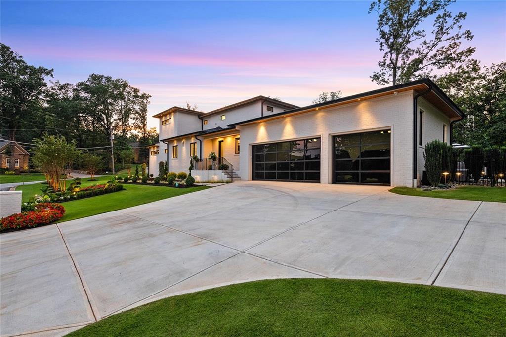 5475 Mt Vernon Pkwy, Sandy Springs, Georgia 30327, 5 Bedrooms Bedrooms, ,7 BathroomsBathrooms,Residential,Sold,5475 Mt Vernon Pkwy,7307267