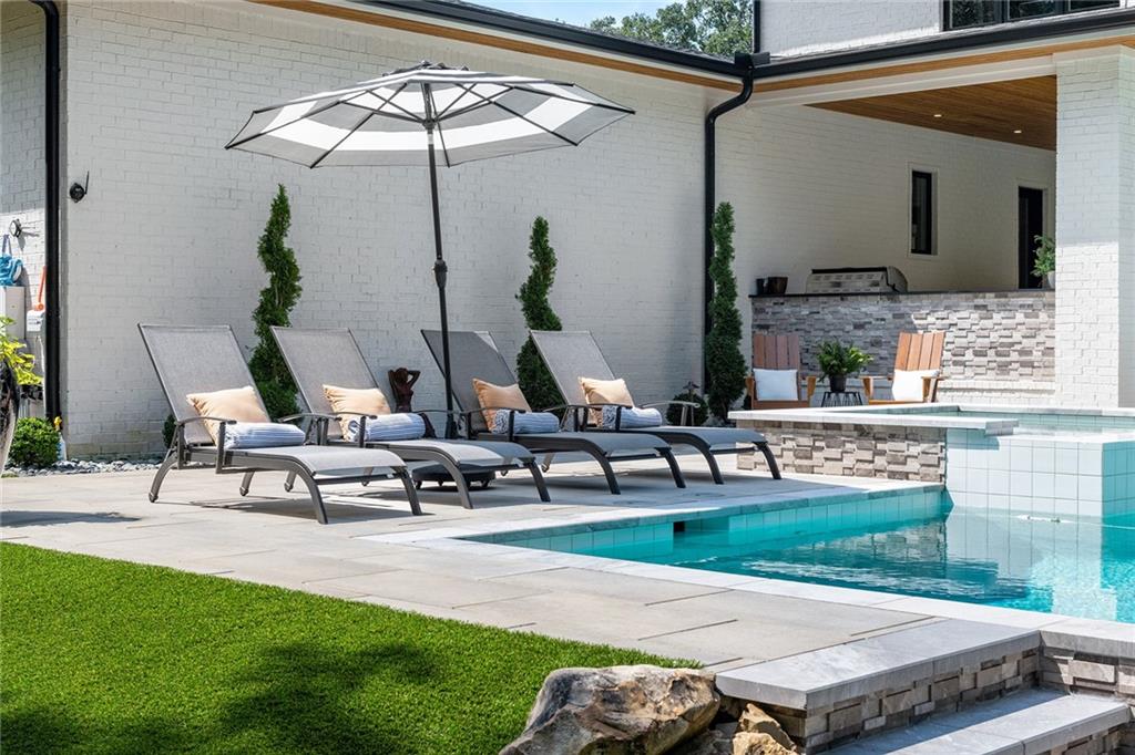 5475 Mt Vernon Pkwy, Sandy Springs, Georgia 30327, 5 Bedrooms Bedrooms, ,7 BathroomsBathrooms,Residential,Sold,5475 Mt Vernon Pkwy,7307267