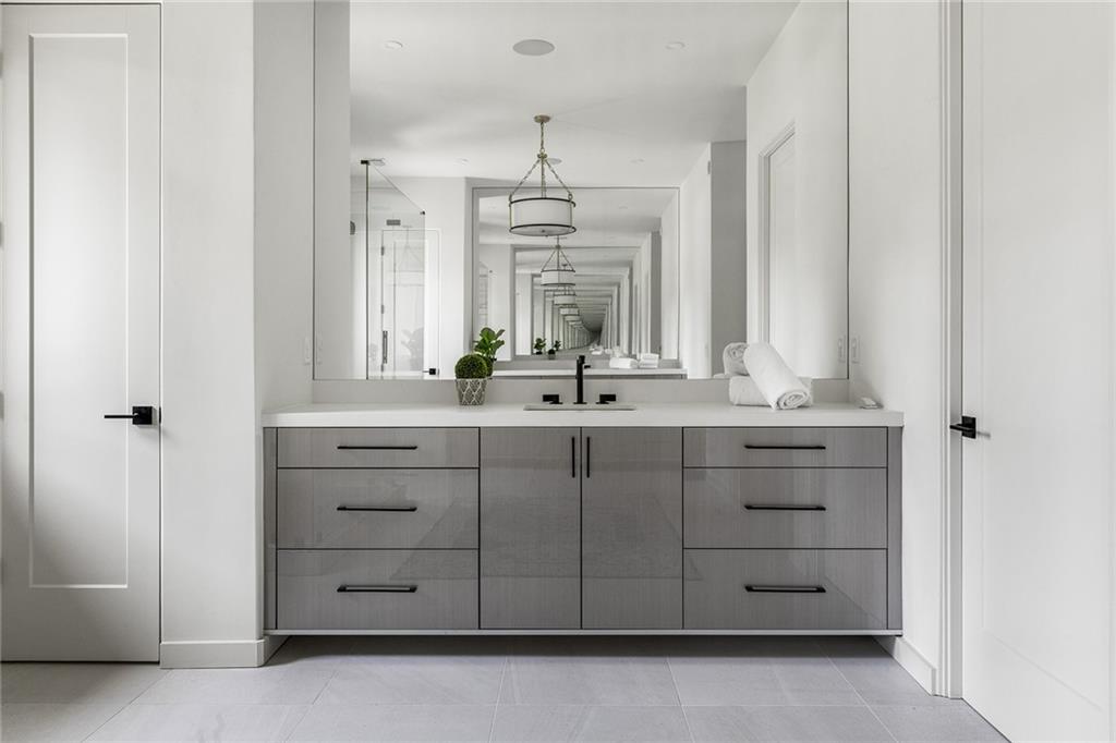 5475 Mt Vernon Pkwy, Sandy Springs, Georgia 30327, 5 Bedrooms Bedrooms, ,7 BathroomsBathrooms,Residential,Sold,5475 Mt Vernon Pkwy,7307267