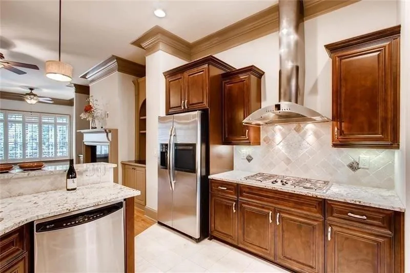 1035 Pearl Point Ne, Sandy Springs, Georgia 30328, 4 Bedrooms Bedrooms, ,3 BathroomsBathrooms,Residential,Sold,1035 Pearl Point Ne,6074308