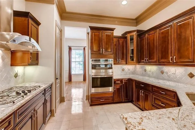 1035 Pearl Point Ne, Sandy Springs, Georgia 30328, 4 Bedrooms Bedrooms, ,3 BathroomsBathrooms,Residential,Sold,1035 Pearl Point Ne,6074308