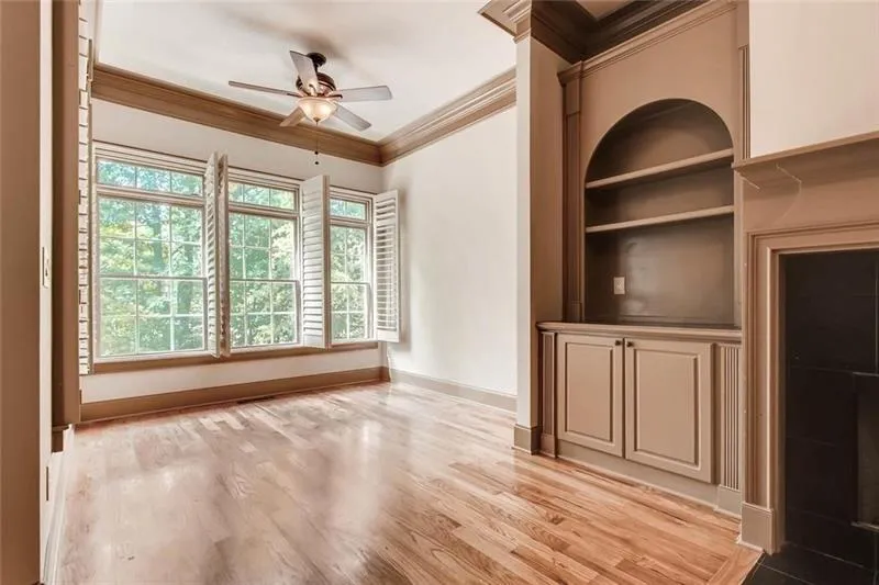 1035 Pearl Point Ne, Sandy Springs, Georgia 30328, 4 Bedrooms Bedrooms, ,3 BathroomsBathrooms,Residential,Sold,1035 Pearl Point Ne,6074308