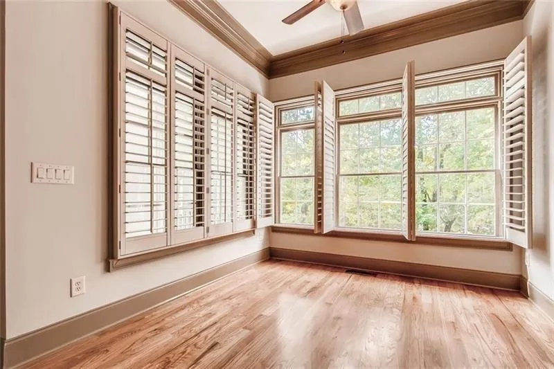 1035 Pearl Point Ne, Sandy Springs, Georgia 30328, 4 Bedrooms Bedrooms, ,3 BathroomsBathrooms,Residential,Sold,1035 Pearl Point Ne,6074308