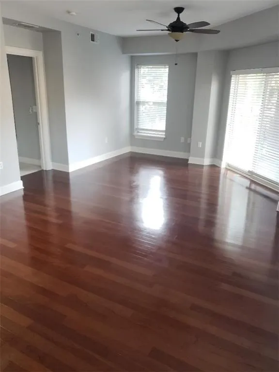 200 River Vista Drive Unit 303, Atlanta, Georgia 30339, 2 Bedrooms Bedrooms, ,2 BathroomsBathrooms,Residential,Sold,200 River Vista Drive Unit 303,6819380