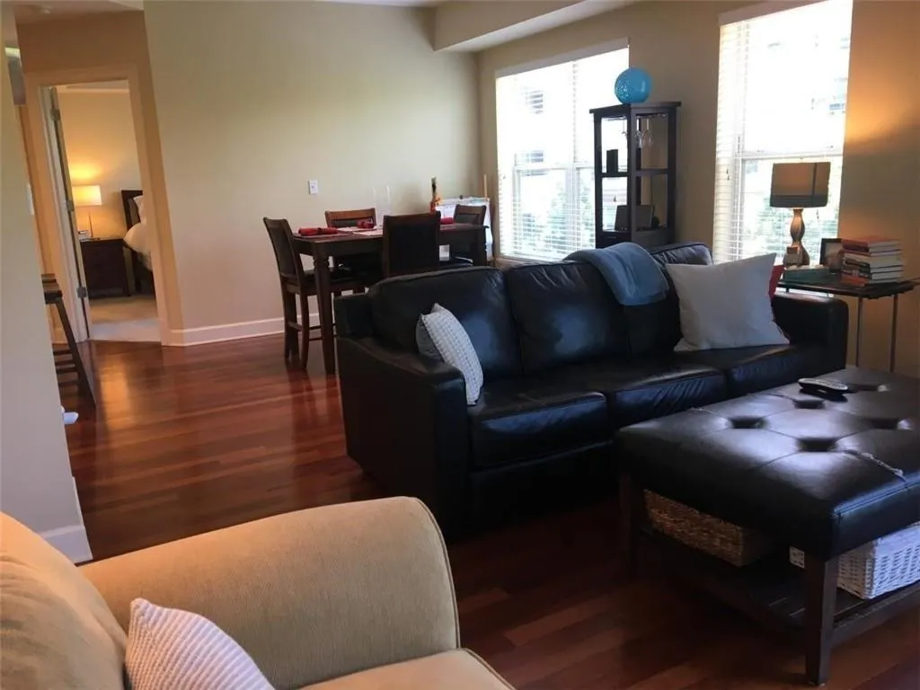 200 River Vista Drive Unit 303, Atlanta, Georgia 30339, 2 Bedrooms Bedrooms, ,2 BathroomsBathrooms,Residential,Sold,200 River Vista Drive Unit 303,6819380