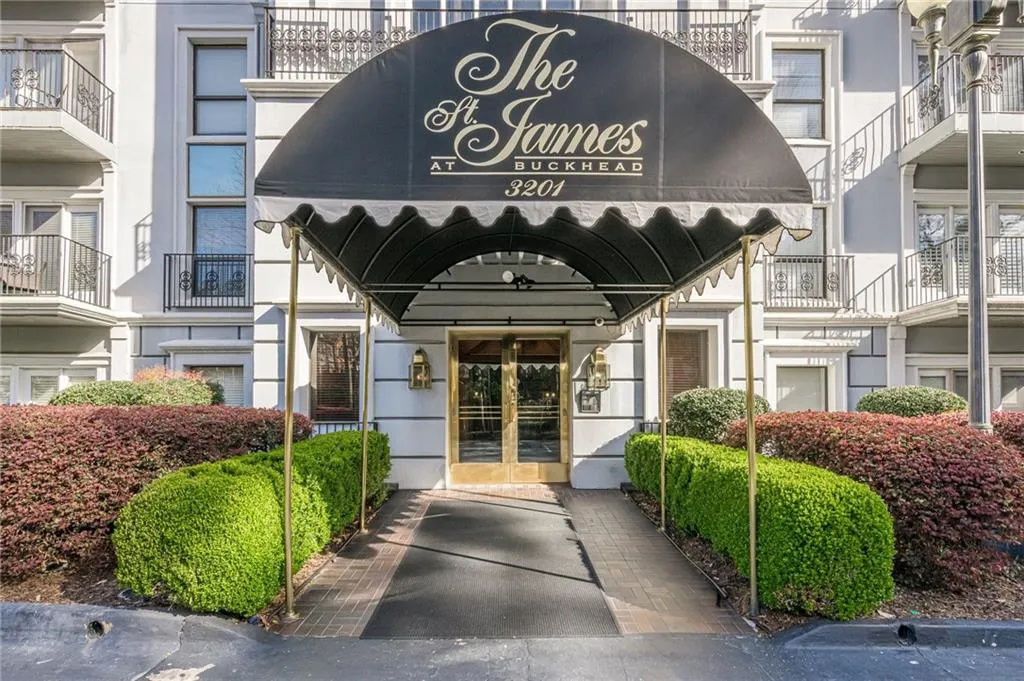 Entrance to property
