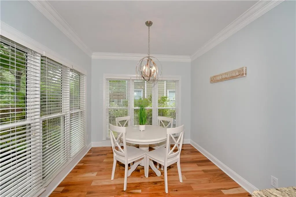 4575 Windsor Park Place, Atlanta, Georgia 30342, 4 Bedrooms Bedrooms, ,2 BathroomsBathrooms,Residential,Sold,4575 Windsor Park Place,6550663