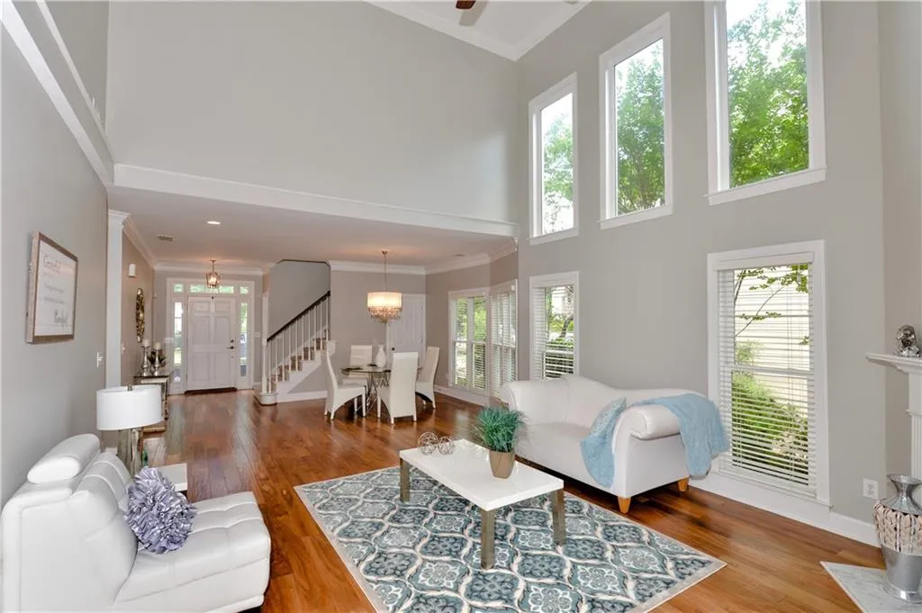 4575 Windsor Park Place, Atlanta, Georgia 30342, 4 Bedrooms Bedrooms, ,2 BathroomsBathrooms,Residential,Sold,4575 Windsor Park Place,6550663