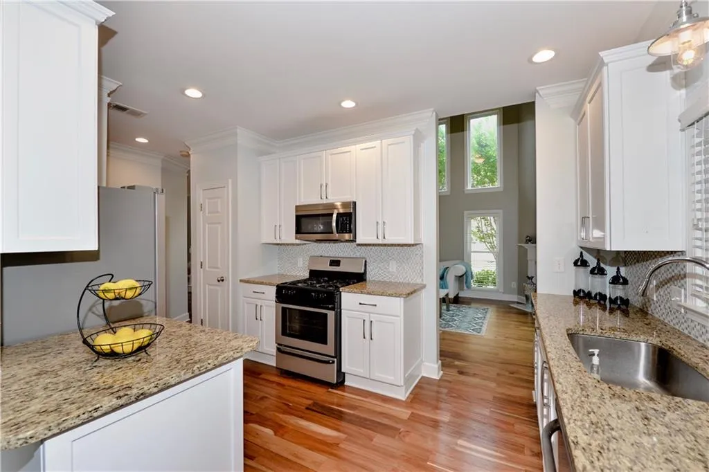 4575 Windsor Park Place, Atlanta, Georgia 30342, 4 Bedrooms Bedrooms, ,2 BathroomsBathrooms,Residential,Sold,4575 Windsor Park Place,6550663